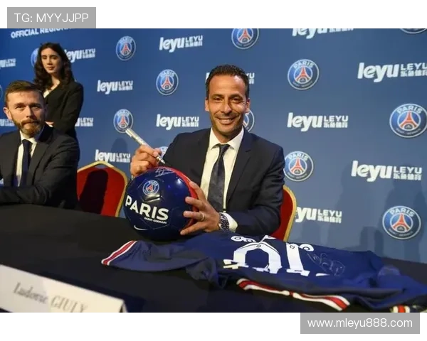 乐鱼官方成为大巴黎俱乐部重要合作伙伴推动巴黎足球新发展 乐鱼官方成为大巴黎俱乐部重要合作伙伴推动巴黎足球新发展